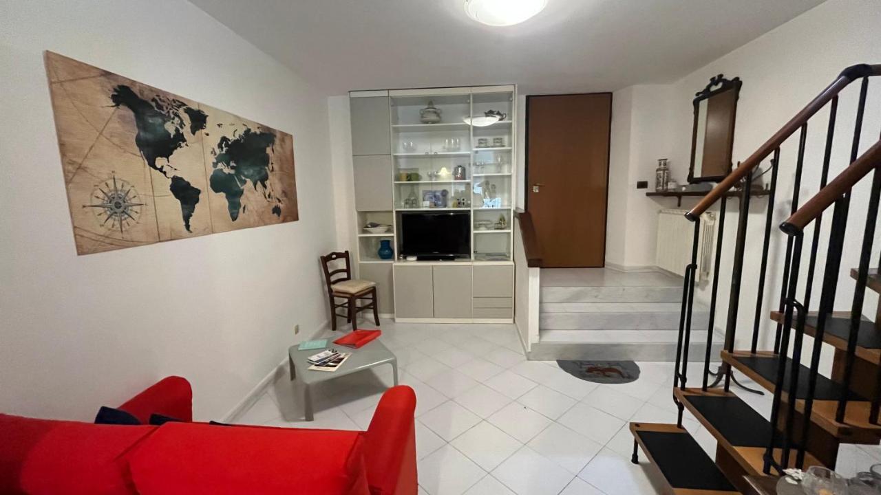 Appartement Casa Elena à La Spezia Extérieur photo